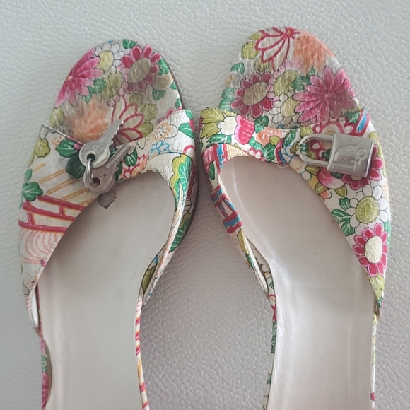 Christian Dior Sandals - Picture 2 of 7